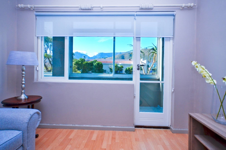 To Let 2 Bedroom Property for Rent in Mouille Point Western Cape